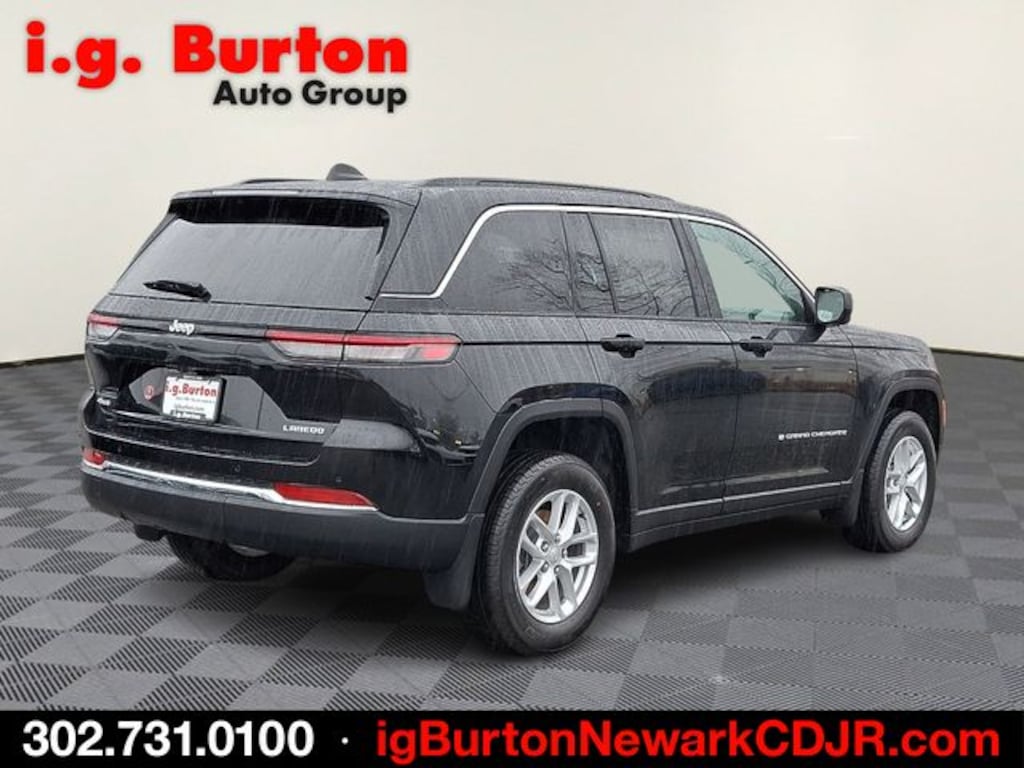 New 2026 Jeep Grand Cherokee LAREDO X 4X4 Sport Utility