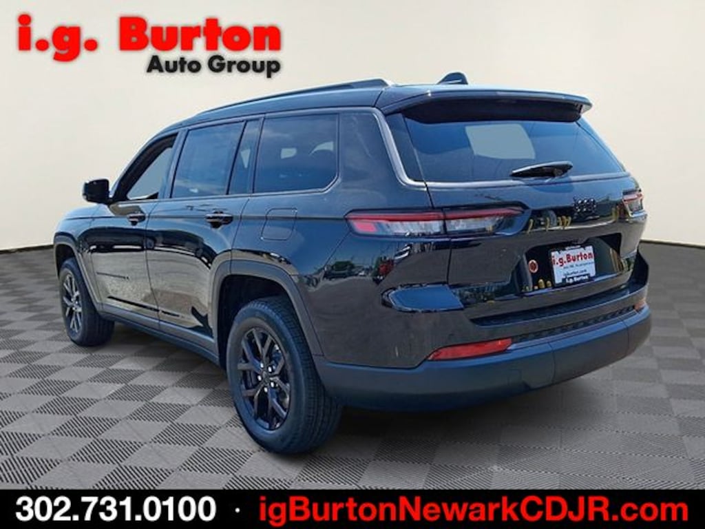 New 2026 Jeep Grand Cherokee L LAREDO ALTITUDE 4X4 Sport Utility