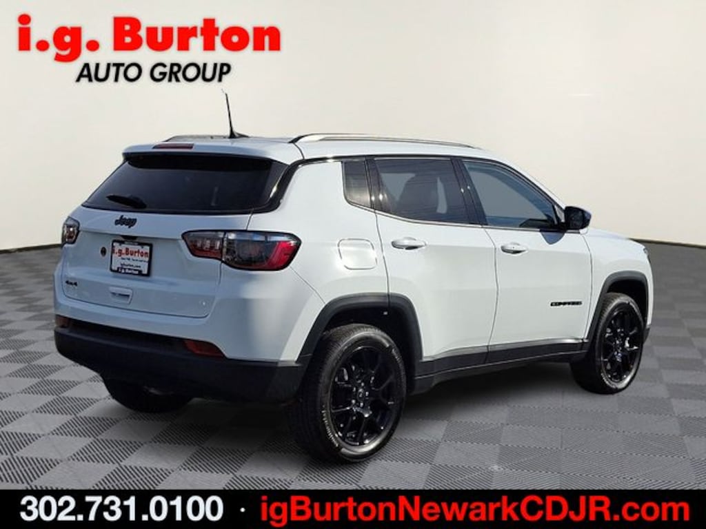 New 2026 Jeep Compass LATITUDE ALTITUDE 4X4 Sport Utility
