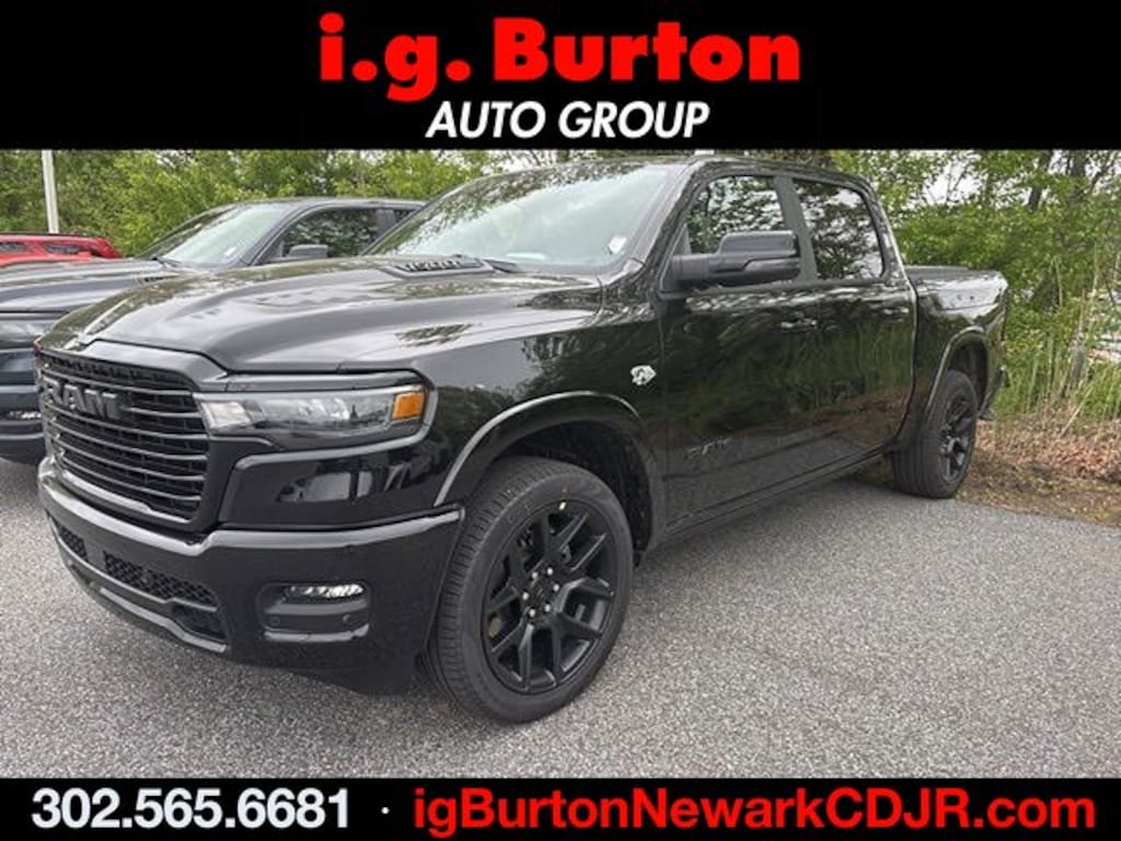 New 2026 Ram 1500 LARAMIE CREW CAB 4X4 5'7 BOX Pickup