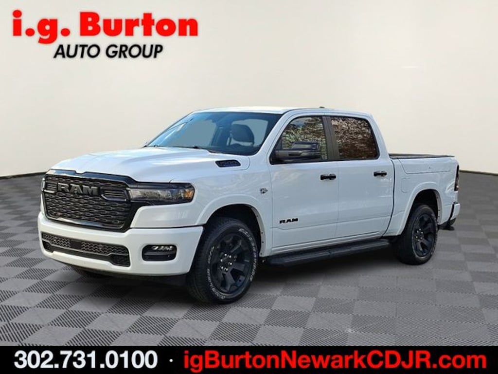 New 2026 Ram 1500 BIG HORN CREW CAB 4X4 5'7 BOX Pickup