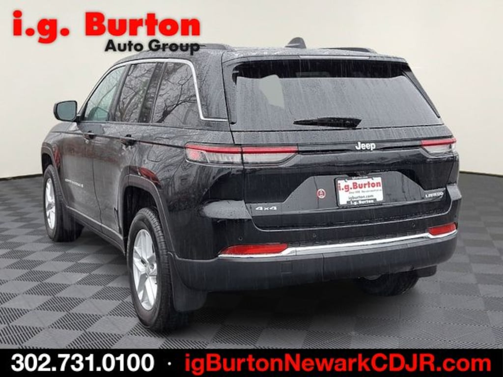 New 2026 Jeep Grand Cherokee LAREDO X 4X4 Sport Utility