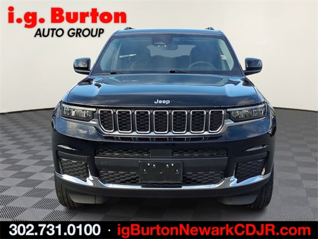 Used 2023 Jeep Grand Cherokee L Laredo SUV