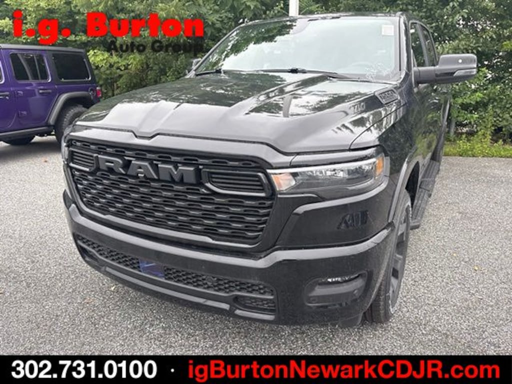 New 2026 Ram 1500 BIG HORN CREW CAB 4X4 5'7 BOX Pickup