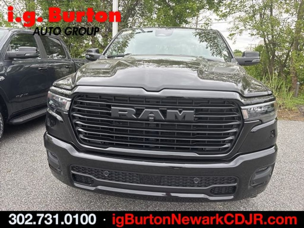 New 2026 Ram 1500 LARAMIE CREW CAB 4X4 5'7 BOX Pickup