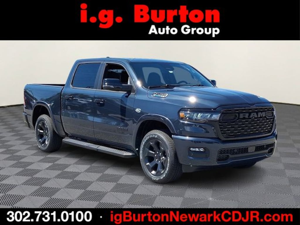 New 2026 Ram 1500 BIG HORN CREW CAB 4X4 5'7 BOX Pickup