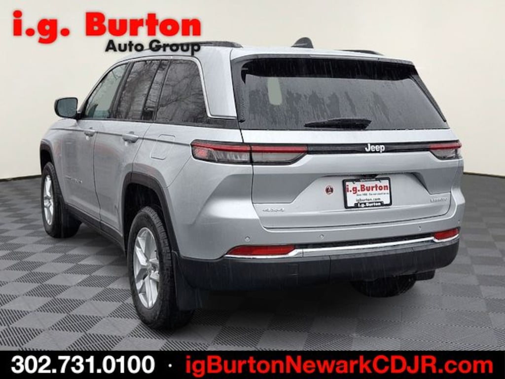 New 2026 Jeep Grand Cherokee LAREDO X 4X4 Sport Utility