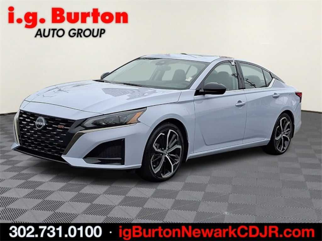 Used 2025 Nissan Altima 2.5 SR Sedan