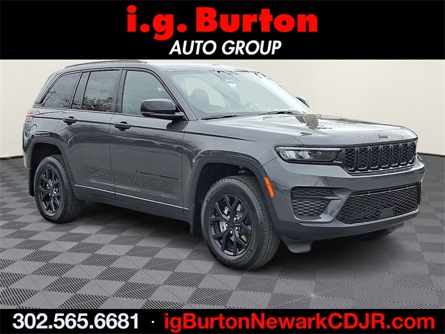 2025 Jeep Grand Cherokee Altitude's photo