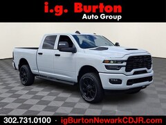 2026 Ram 2500 BLACK EXPRESS CREW CAB 4X4 6'4 BOX Pickup