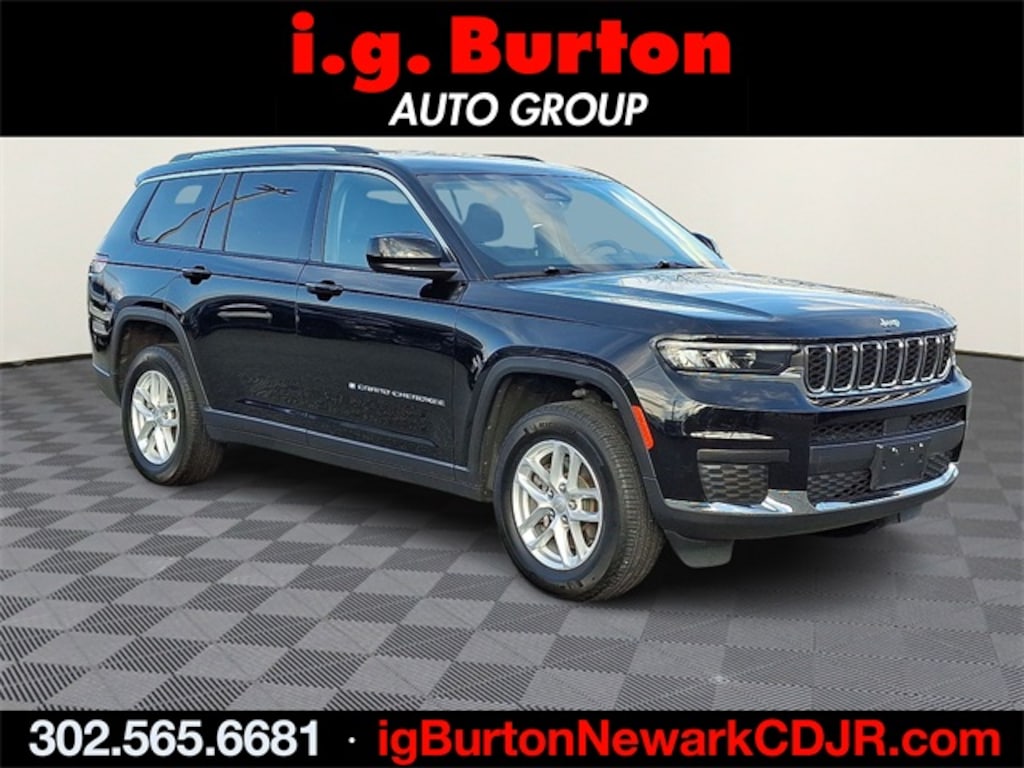 Used 2023 Jeep Grand Cherokee L Laredo SUV