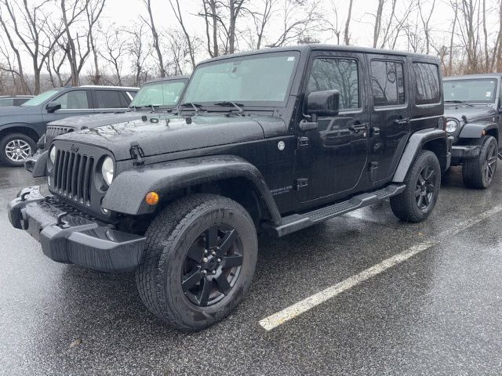 Used 2014 Jeep Wrangler Unlimited Altitude SUV