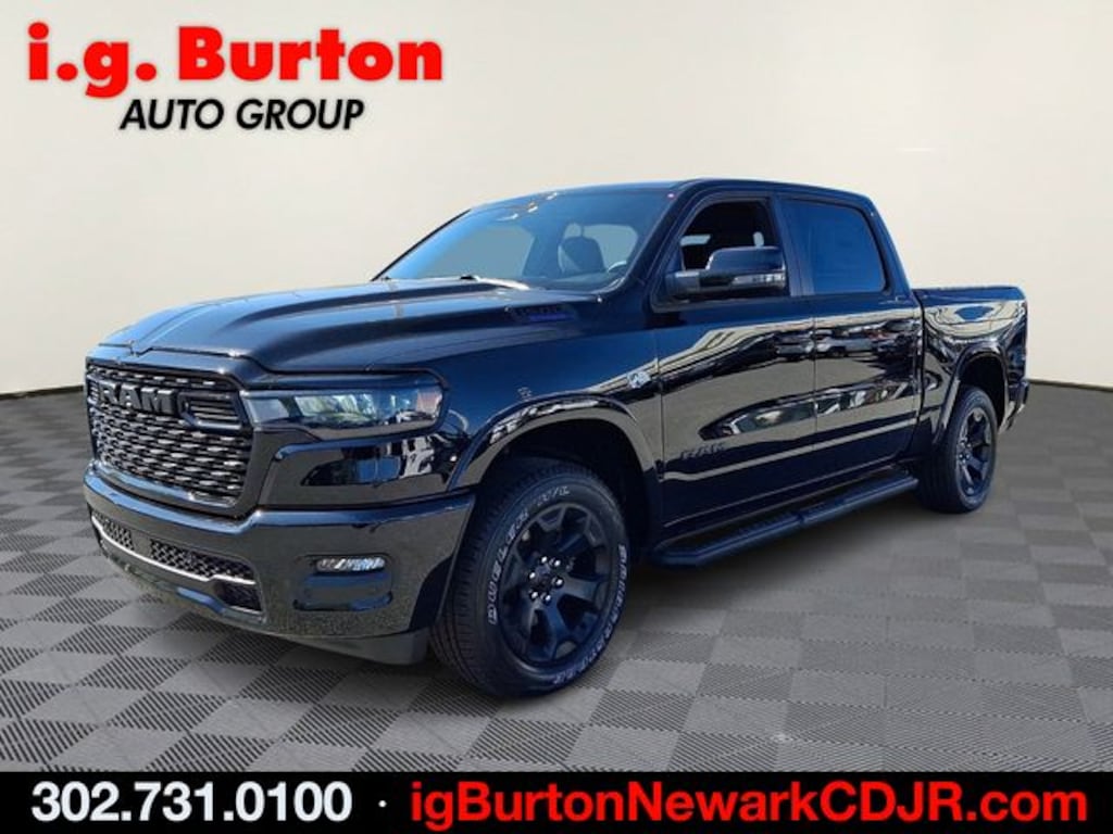 New 2026 Ram 1500 BIG HORN CREW CAB 4X4 5'7 BOX Pickup