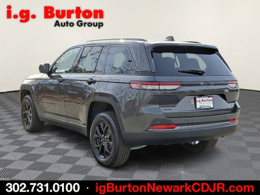 New 2026 Jeep Grand Cherokee LAREDO ALTITUDE 4X4 Sport Utility