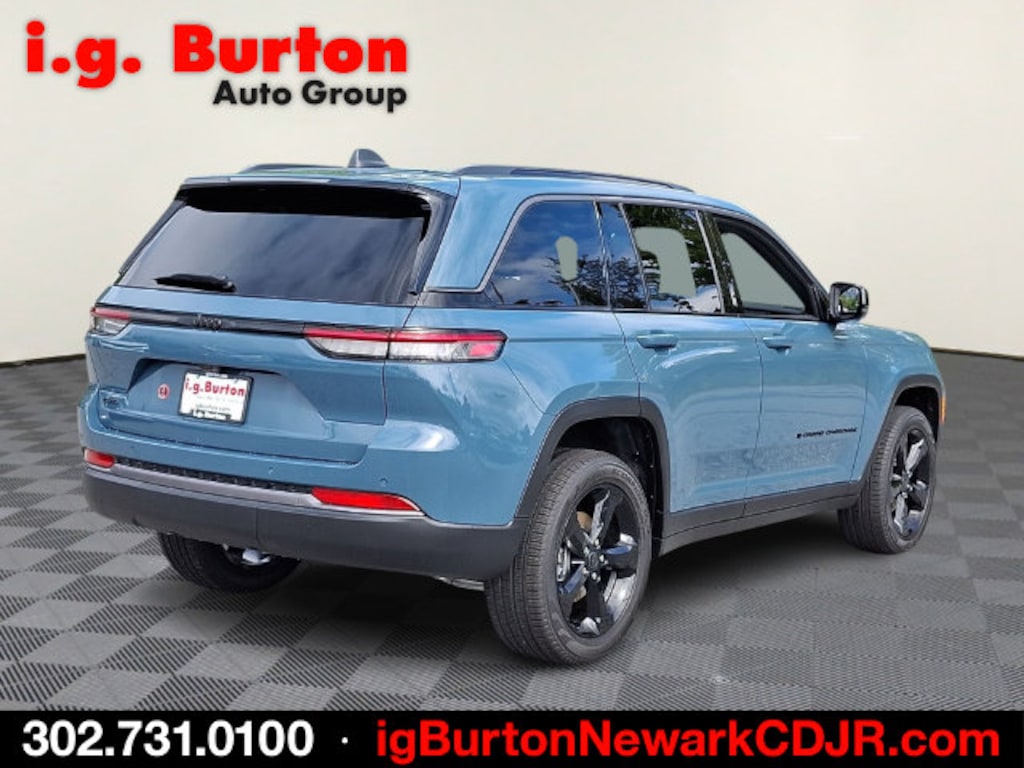 New 2027 Jeep Grand Cherokee LIMITED 4X4 Sport Utility