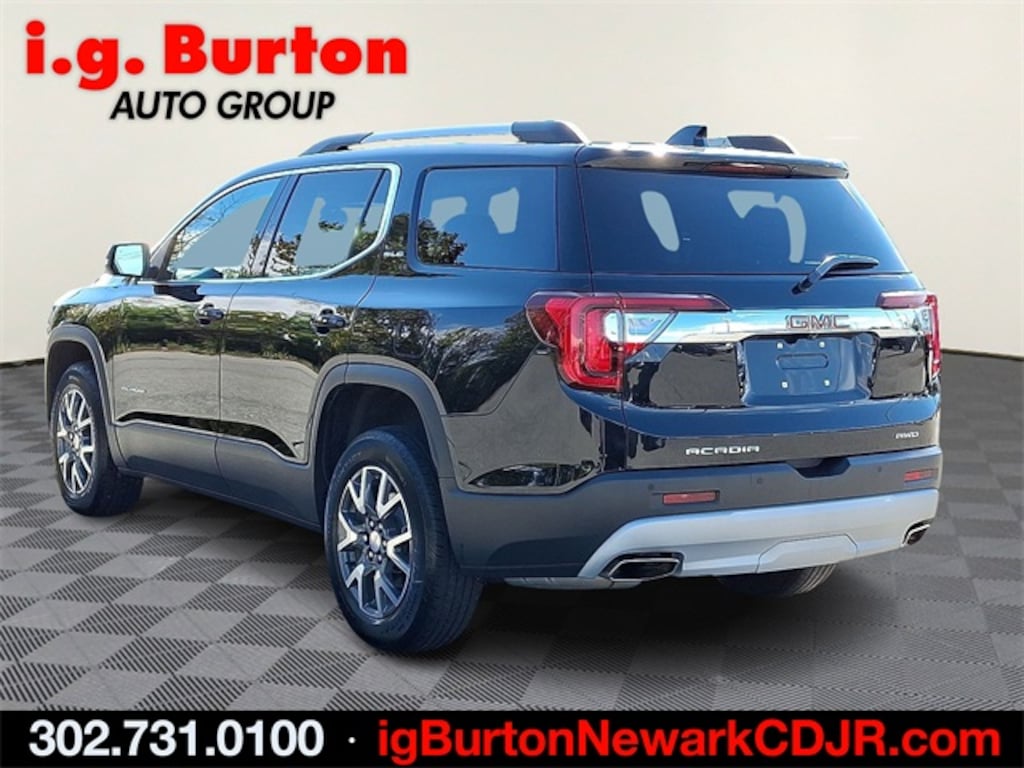 Used 2023 GMC Acadia SLE SUV