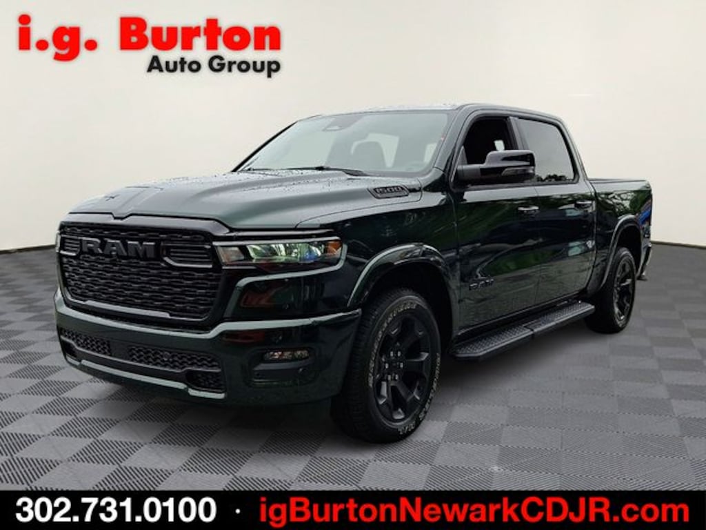 New 2026 Ram 1500 BIG HORN CREW CAB 4X4 5'7 BOX Pickup