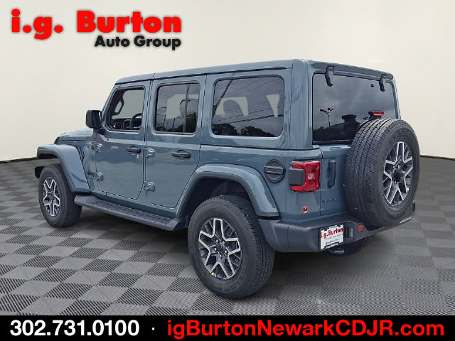 New 2026 Jeep Wrangler 4-DOOR SAHARA Sport Utility