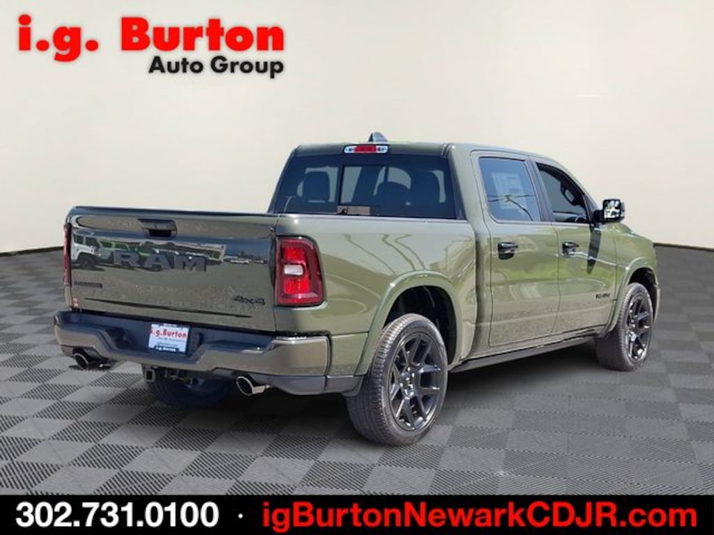 New 2026 Ram 1500 LARAMIE CREW CAB 4X4 5'7 BOX Pickup