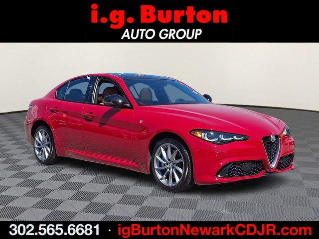 2024 Alfa Romeo Giulia Ti AWD's photo