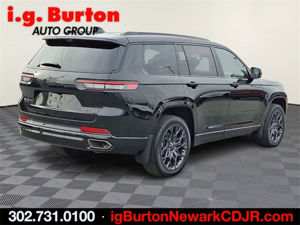 New 2025 Jeep Grand Cherokee L SUMMIT 4X4 Sport Utility