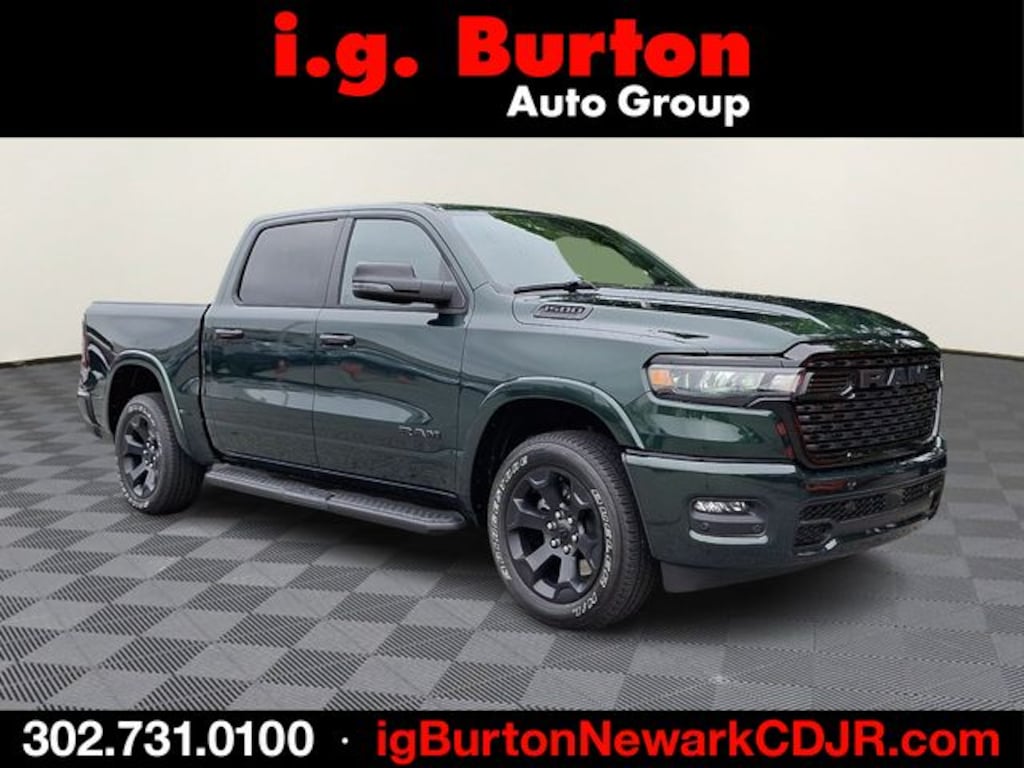 New 2026 Ram 1500 BIG HORN CREW CAB 4X4 5'7 BOX Pickup