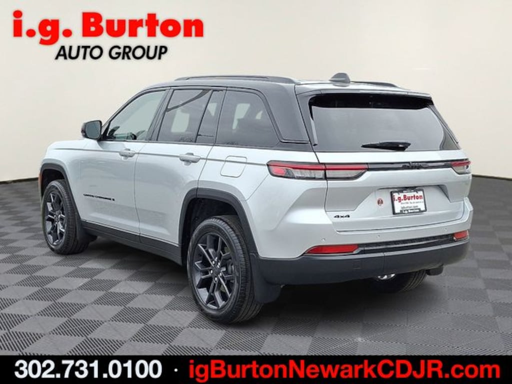 New 2025 Jeep Grand Cherokee LIMITED 4X4 Sport Utility