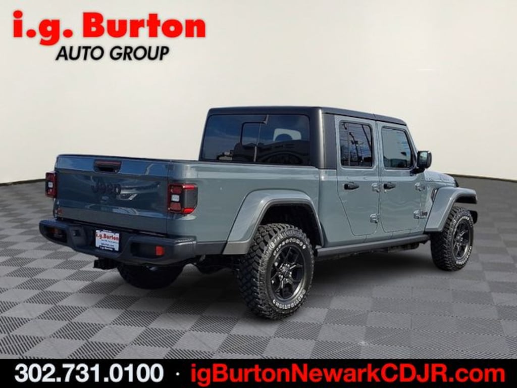 New 2026 Jeep Gladiator WILLYS 4X4 Pickup