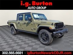 2025 Jeep Gladiator WILLYS 4X4 Pickup