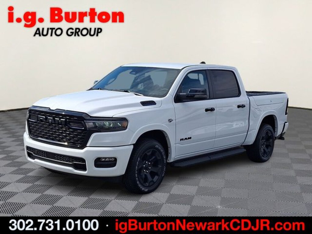 New 2026 Ram 1500 BIG HORN CREW CAB 4X4 5'7 BOX Pickup
