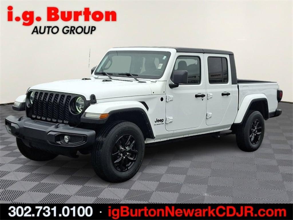 Used 2022 Jeep Gladiator Altitude Truck