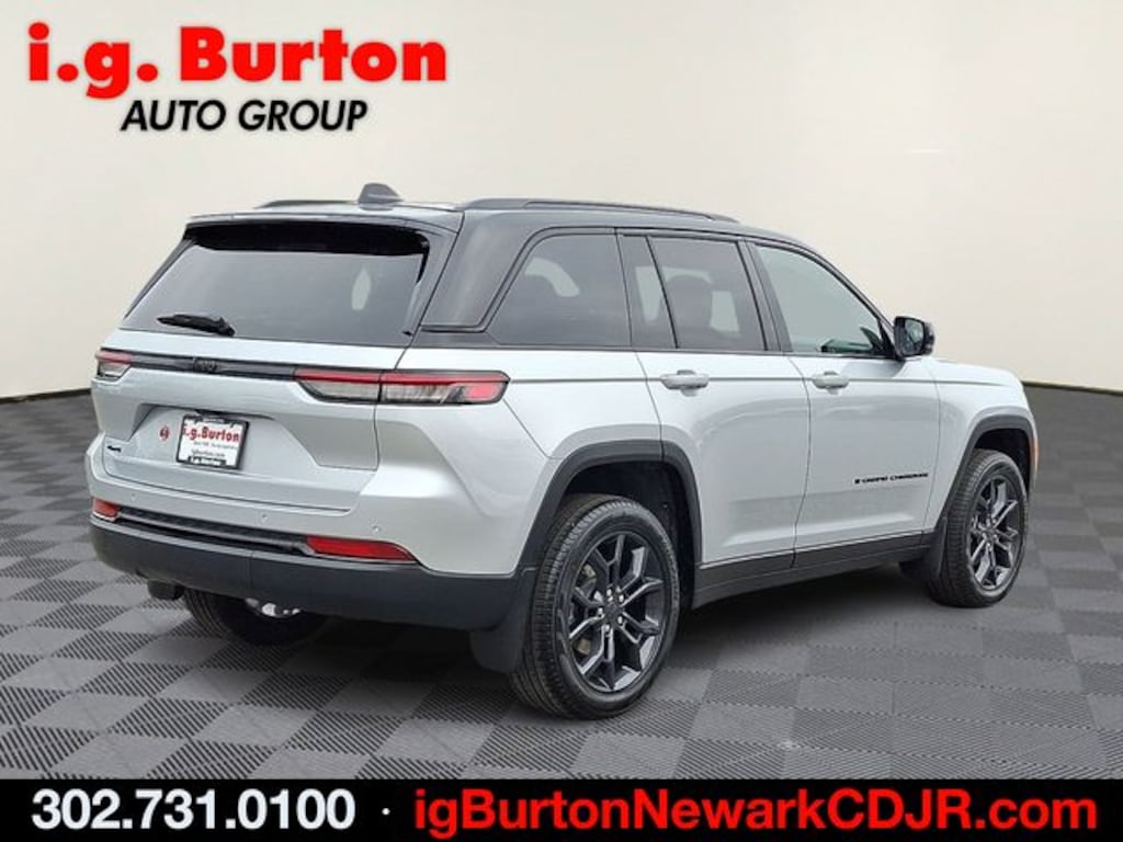 New 2025 Jeep Grand Cherokee LIMITED 4X4 Sport Utility