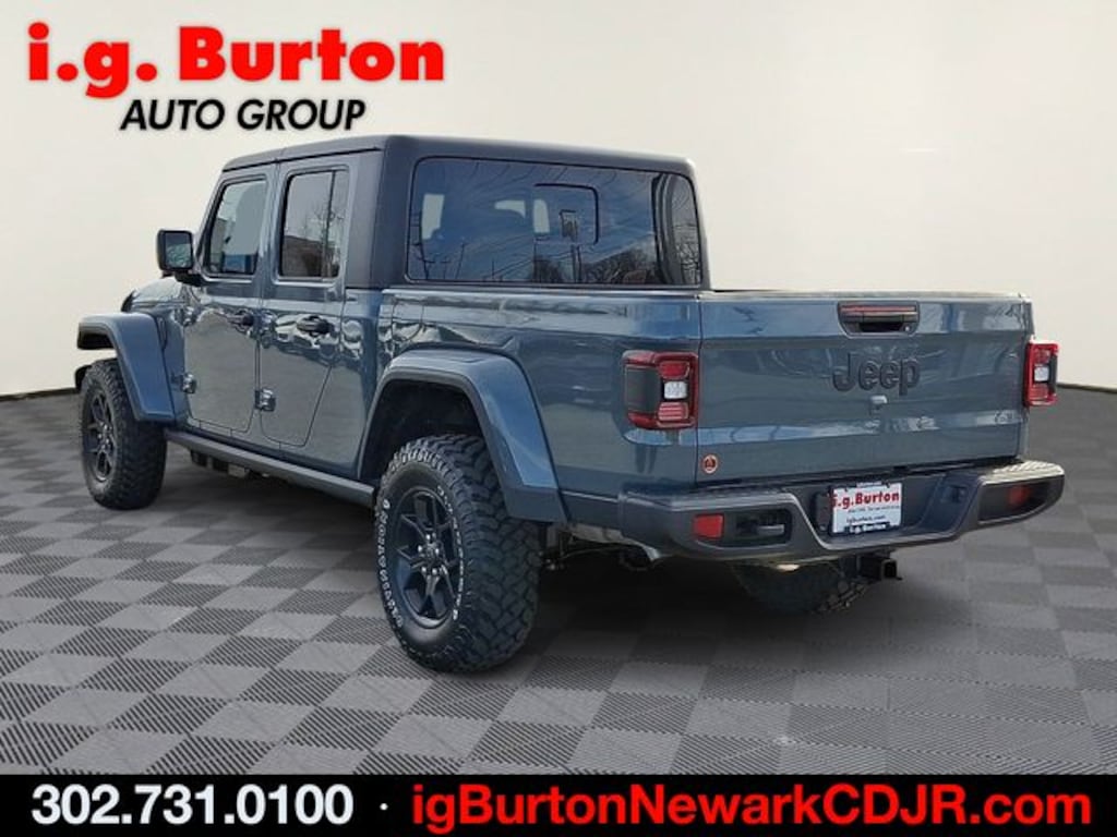 New 2026 Jeep Gladiator WILLYS 4X4 Pickup