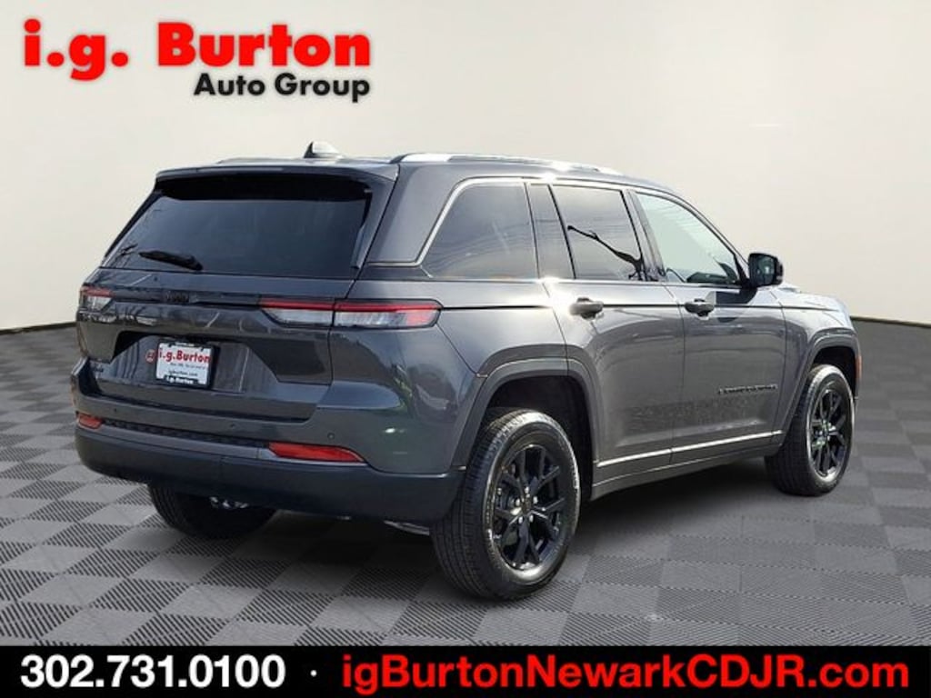New 2026 Jeep Grand Cherokee LAREDO ALTITUDE 4X4 Sport Utility
