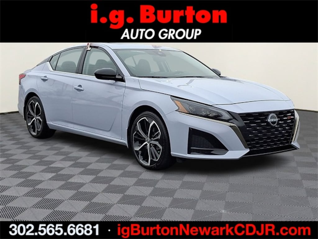 Used 2025 Nissan Altima 2.5 SR Sedan