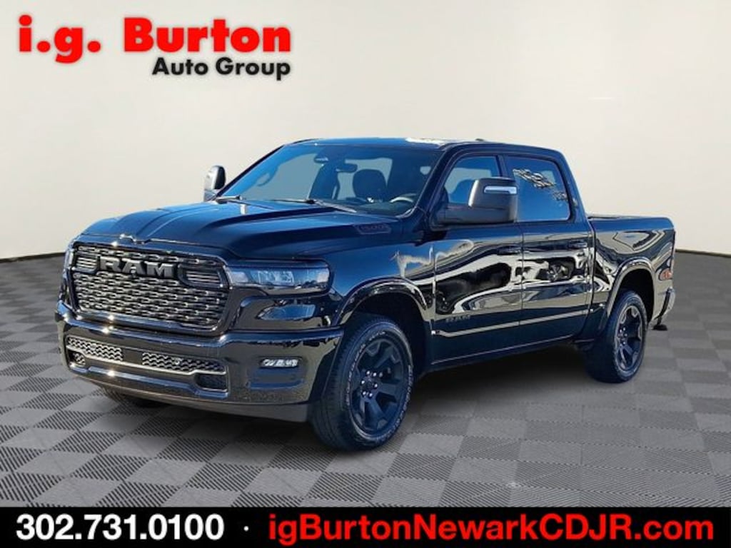 New 2026 Ram 1500 BIG HORN CREW CAB 4X4 5'7 BOX Pickup