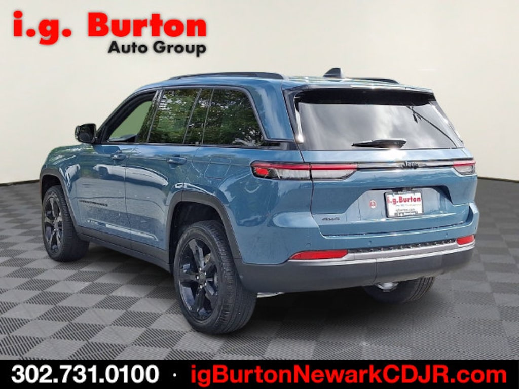 New 2027 Jeep Grand Cherokee LIMITED 4X4 Sport Utility