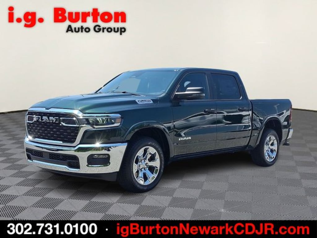 New 2026 Ram 1500 BIG HORN CREW CAB 4X4 5'7 BOX Pickup