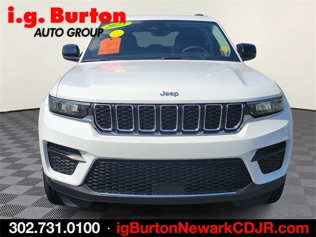 Used 2023 Jeep Grand Cherokee Laredo with VIN 1C4RJHAG0PC515829 for sale in Newark, DE