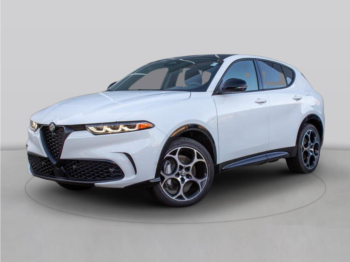 2025 Alfa Romeo Tonale's photo