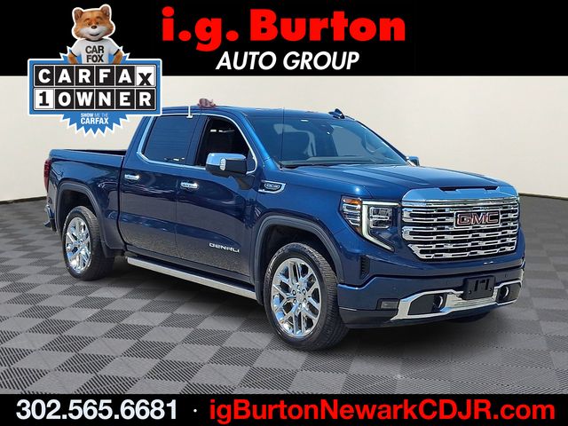 2023 GMC Sierra 4WD Crew Cab Short Box Denali's photo