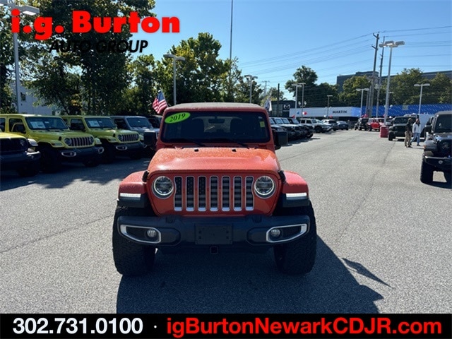 Used 2019 Jeep Wrangler Unlimited Sahara with VIN 1C4HJXEG2KW690770 for sale in Newark, DE