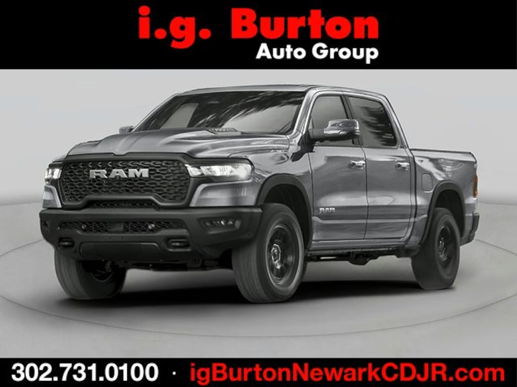 New 2026 Ram 1500 EXPRESS CREW CAB 4X4 5'7 BOX Pickup