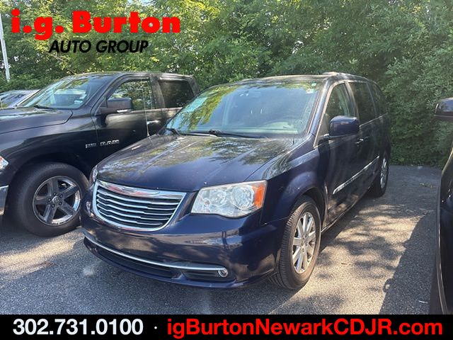 Used 2013 Chrysler Town & Country Touring with VIN 2C4RC1BG0DR777885 for sale in Newark, DE