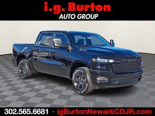 2026 Ram 1500 BIG HORN CREW CAB 4X4 5'7 BOX Pickup