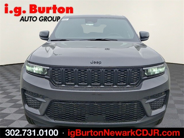 2025 Jeep Grand Cherokee Altitude X photo 2