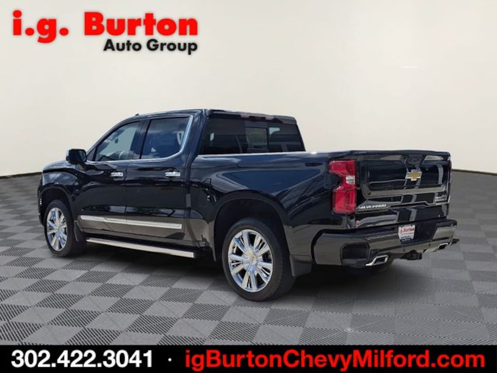 New 2026 Chevrolet Silverado 1500 High Country Truck Crew Cab