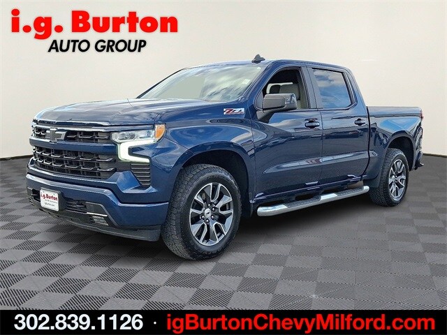 2023 Chevrolet Silverado 1500 RST photo 3