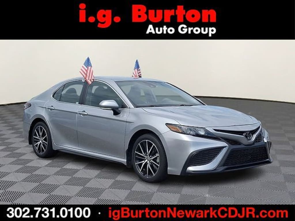 Used 2024 Toyota Camry SE Sedan