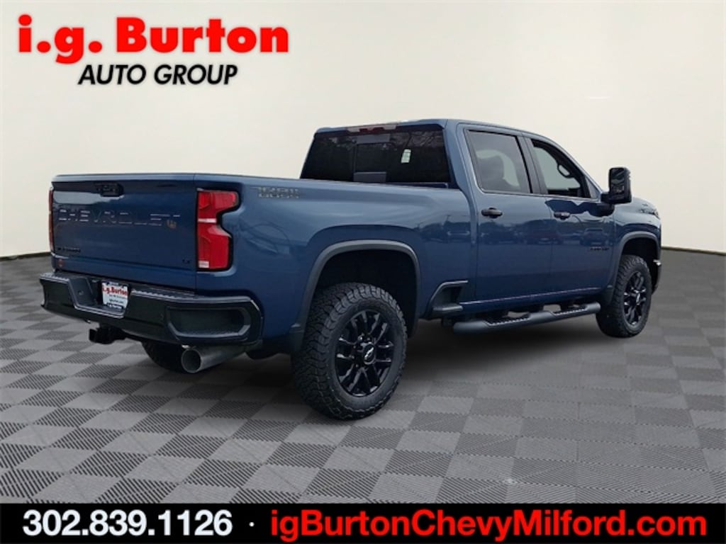 New 2026 Chevrolet Silverado 3500 HD LT Truck Crew Cab